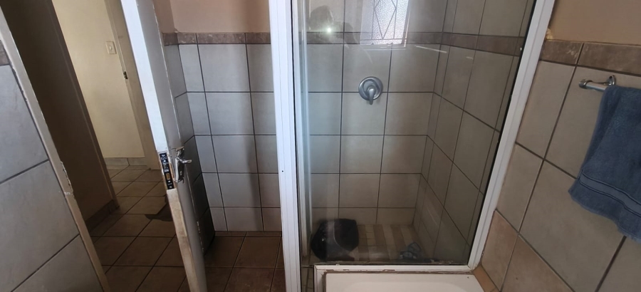 3 Bedroom Property for Sale in Rustenburg Central North West